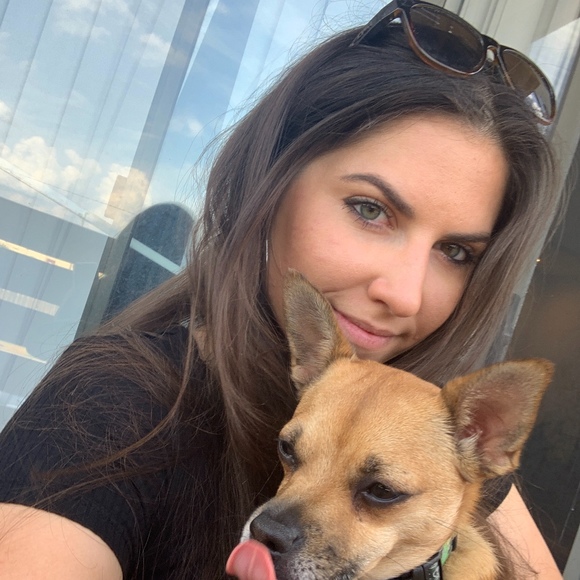 Meet your Posher, Maeve - Picture 1 of 1